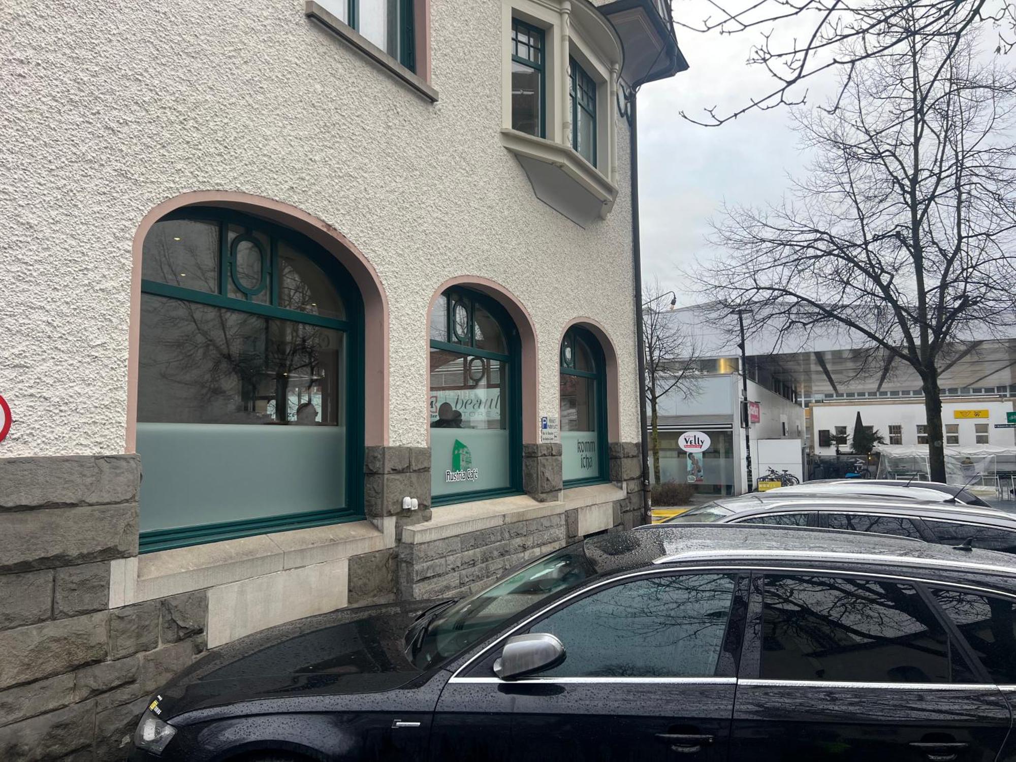Appartement Am Kirchplatz Dornbirn Bagian luar foto
